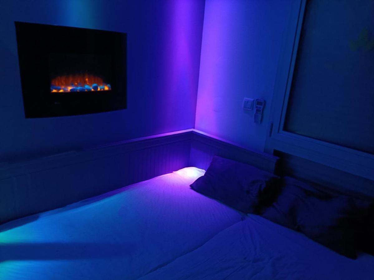 Studette Avec Spa & Jacuzzi Sete Luaran gambar